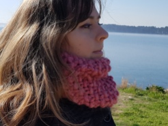 downtown-snood-we-are-knitters-wool-rose-pink-morue-1